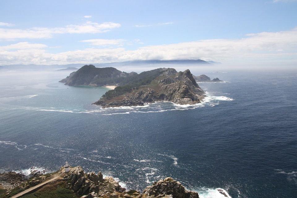 Las islas Cíes contarán un sistema de gestión pesquera para ordenar su explotación.
