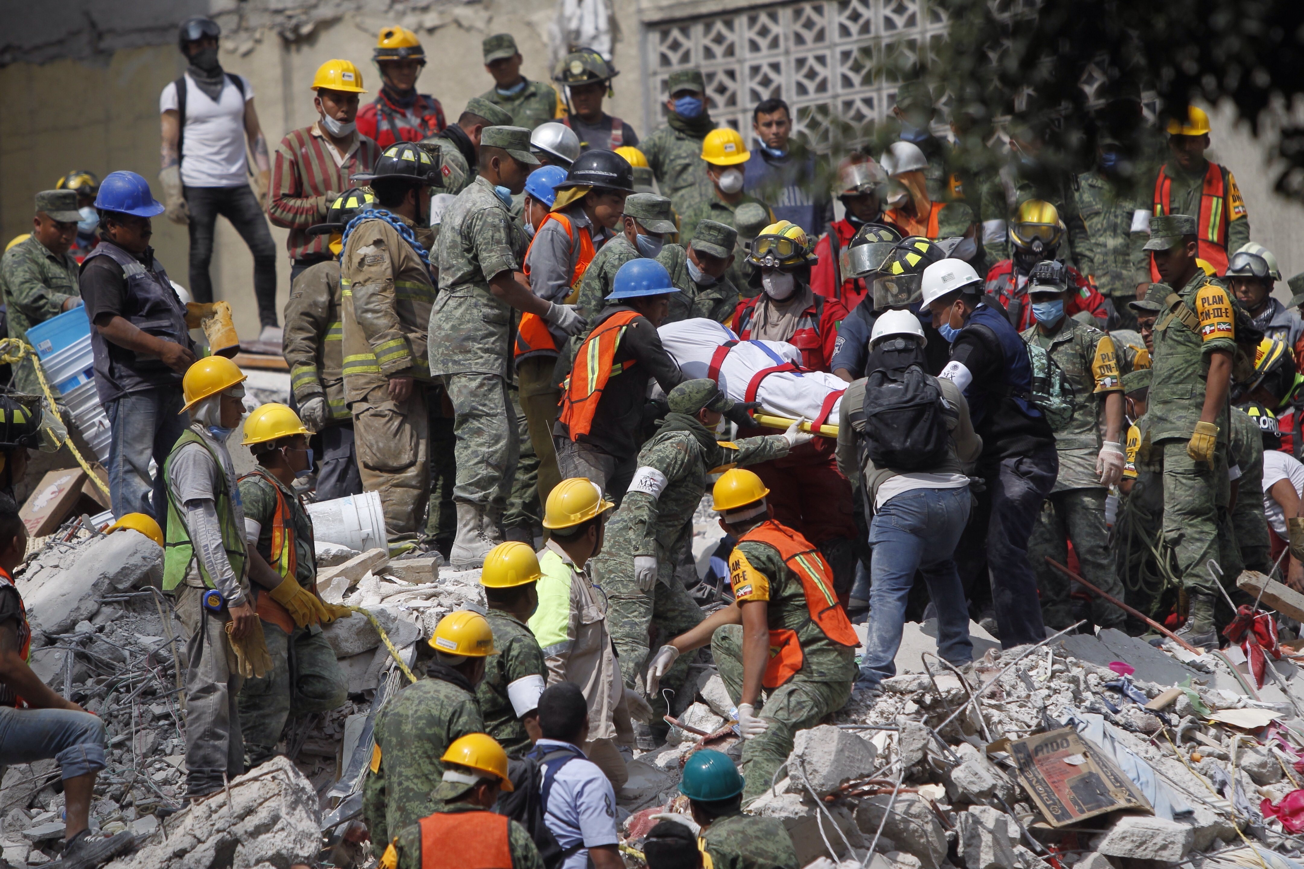 El devastador terremoto de México deja 225 muertos, entre ellos un