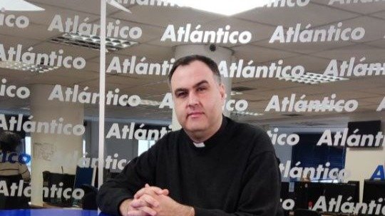 Ángel Carnicero, en el set de Atlántico.