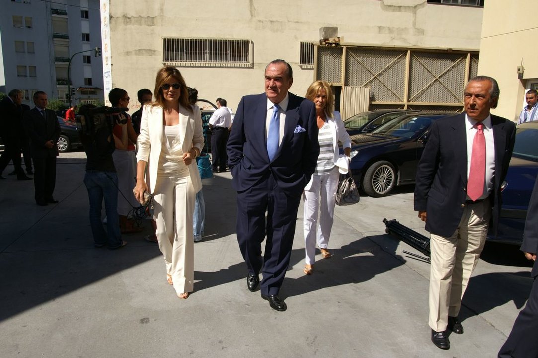 Fernández Tapias en 2007 en Armón con su mujer Nuria González, hermana Guillermina y cuñado Carlos Soto.