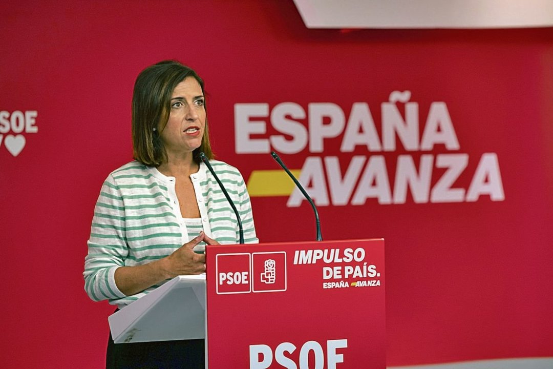 La portavoz del PSOE, Esther Peña.